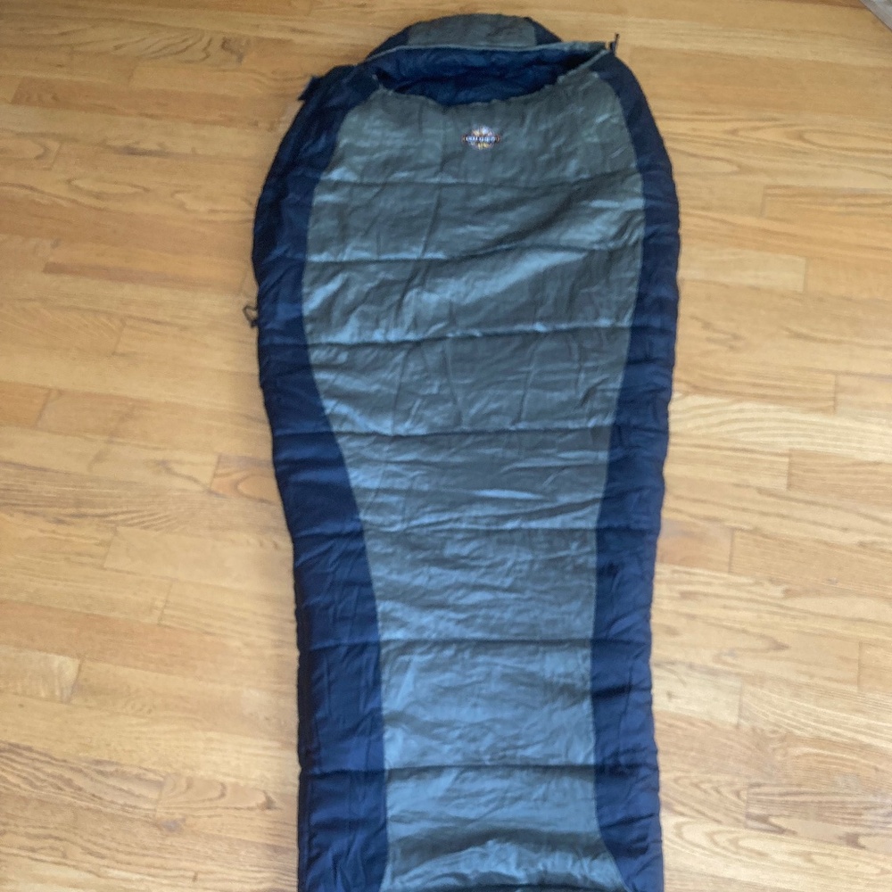 Thermolite Sleeping bag Sierra designs established 1965